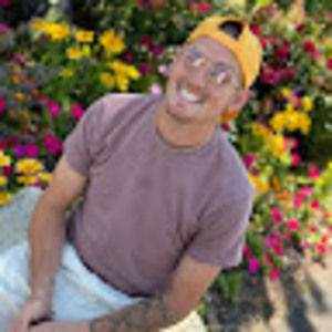 Meet your Posher, Adam